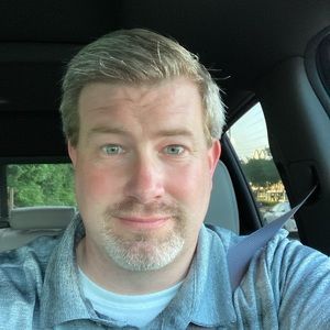 Meet your Posher, Derek